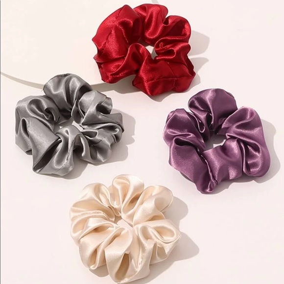Scrunchies - Picture 4 of 5